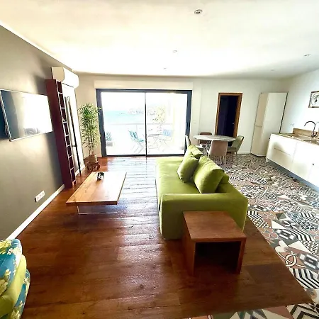 Grand Prestige Sur La * Brando