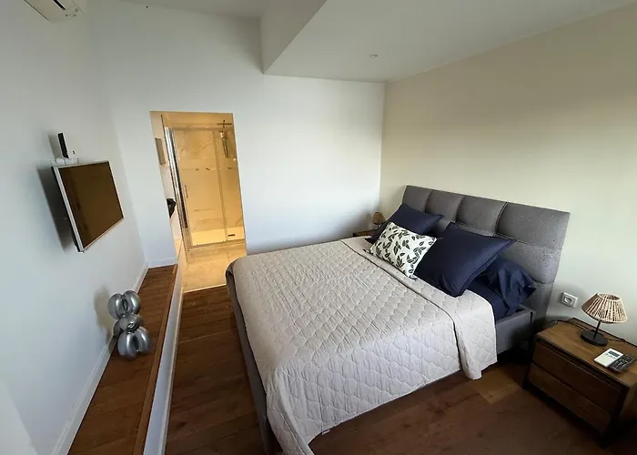 Grand Prestige Sur La *